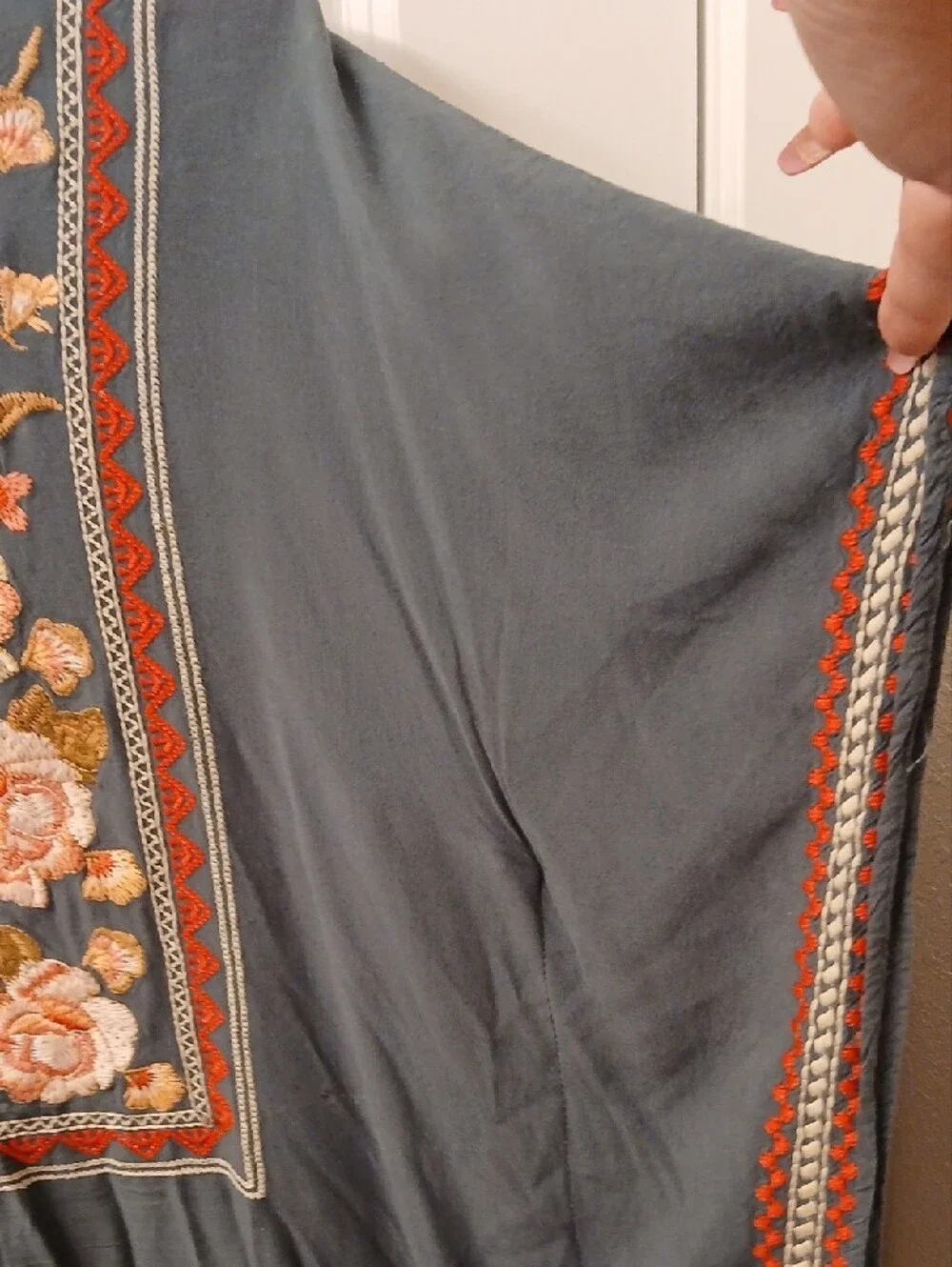 ANDREE BY UNIT Gray Top with Gold Florals And Red Trim